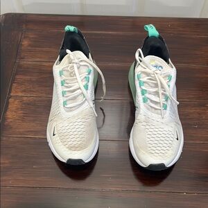 Nike 270’s Athletic Sneakers